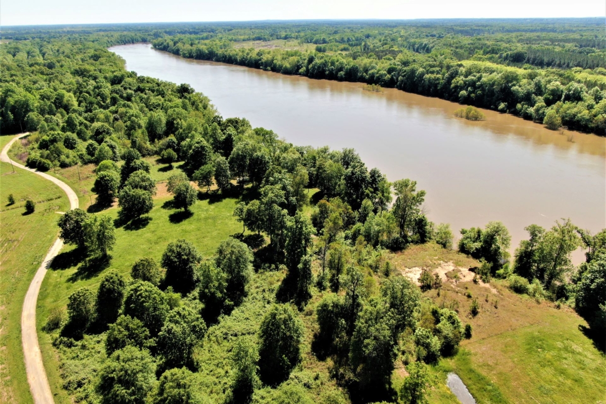 0_aerial view of river